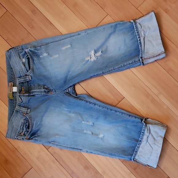 Old NAVY- distressed shorts - Picture 1 of 14